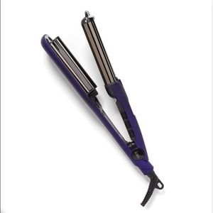 Ion Triple Barrel Waver